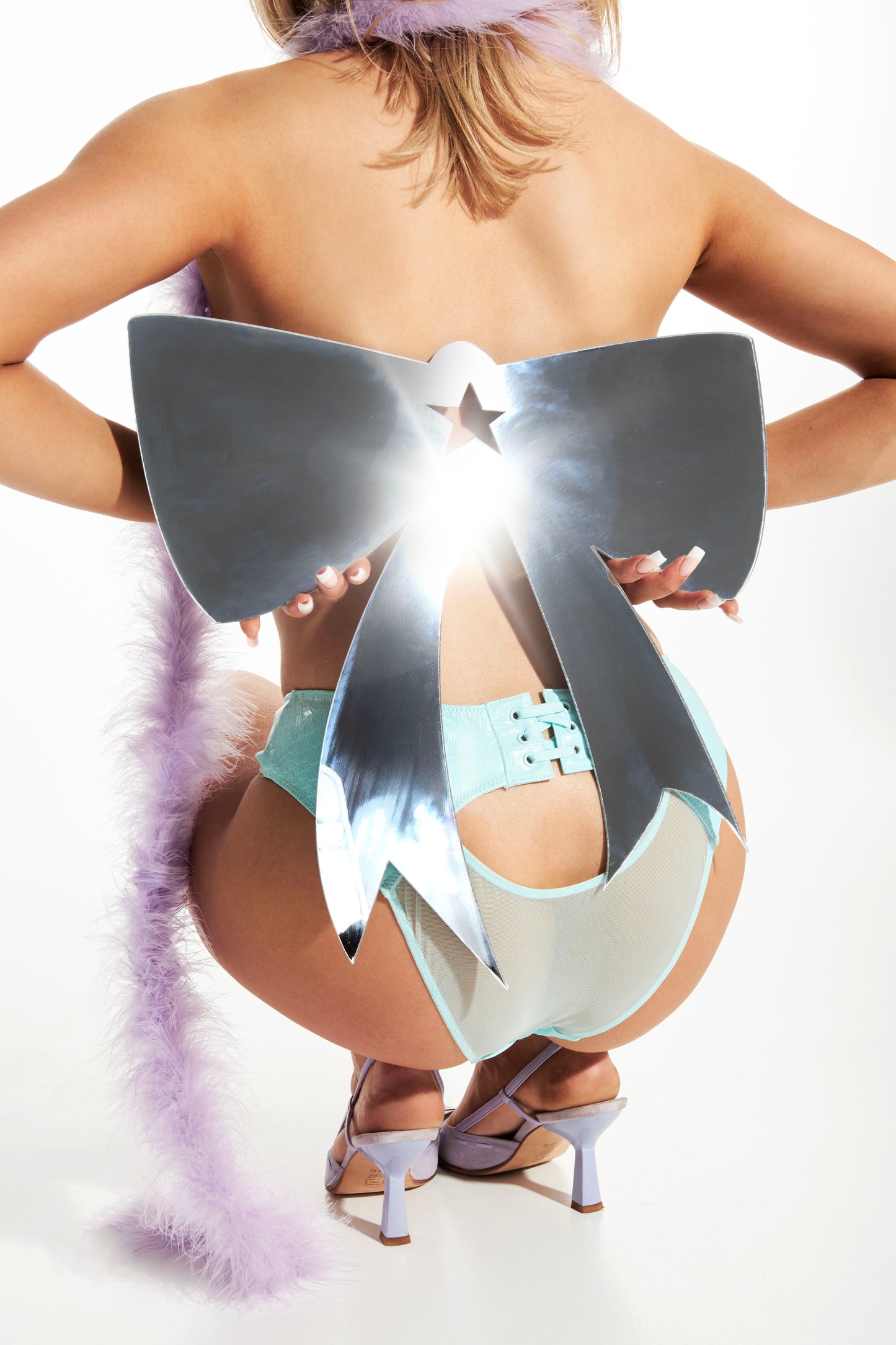 BOW MIRROR