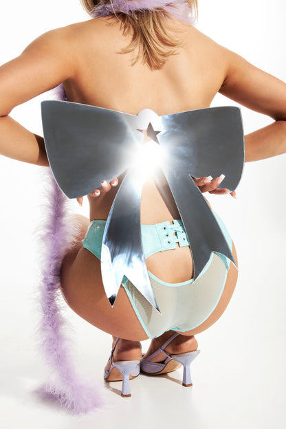 BOW MIRROR